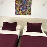 Konukevi Miribilla 2*