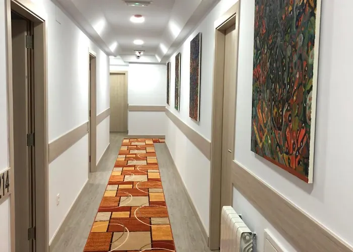 Konukevi Miribilla 2*